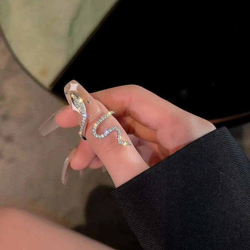 Sliver Zirconia Snake Ring